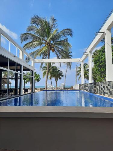 Marawila Hotel | Saara Beach Hotel