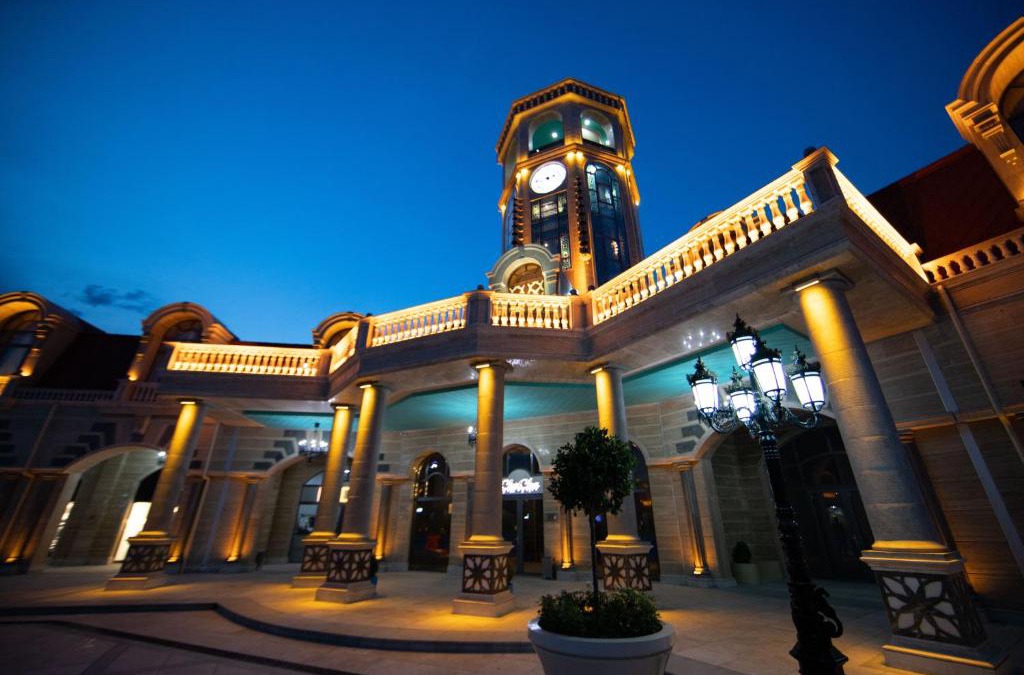 Nakhchivan Hotel | Saat Meydani Nakhchivan