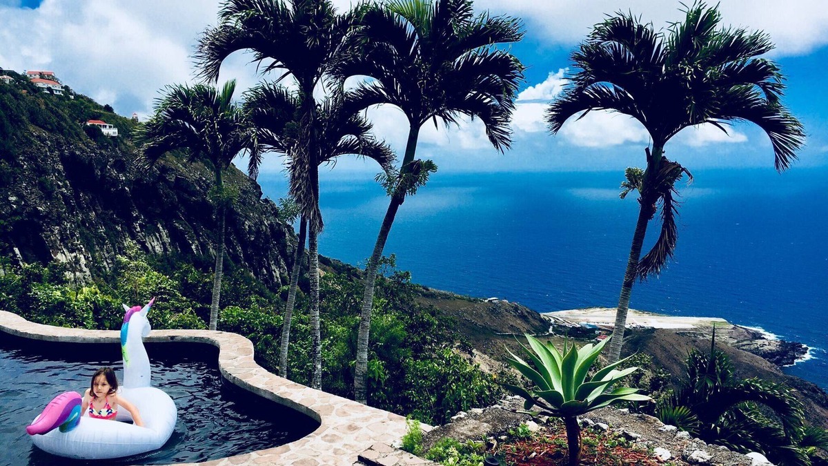 Windward Side Villa | Saba's FInest Luxury Rental