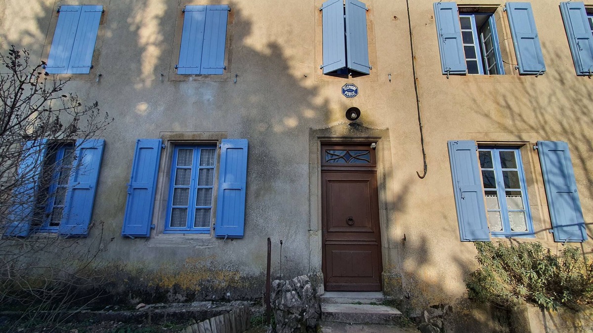 Gissac Apartment | Sabatier Apartment at the Eco-Museum – Authentic 1960s Farmhouse