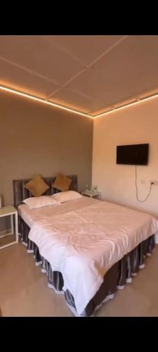 Mayyanad Cabin | Sabu's Lake And Beach Resort