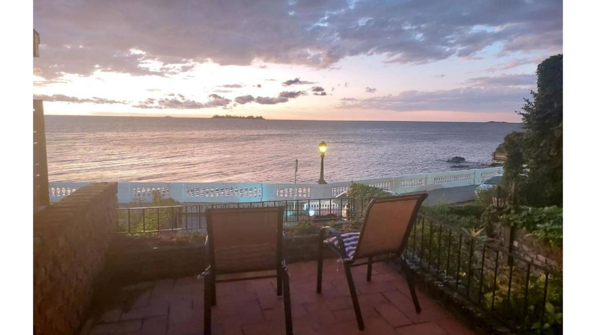 Barrio Historico Apartment | Sacramento Terrace - Sunset in the Historic District
