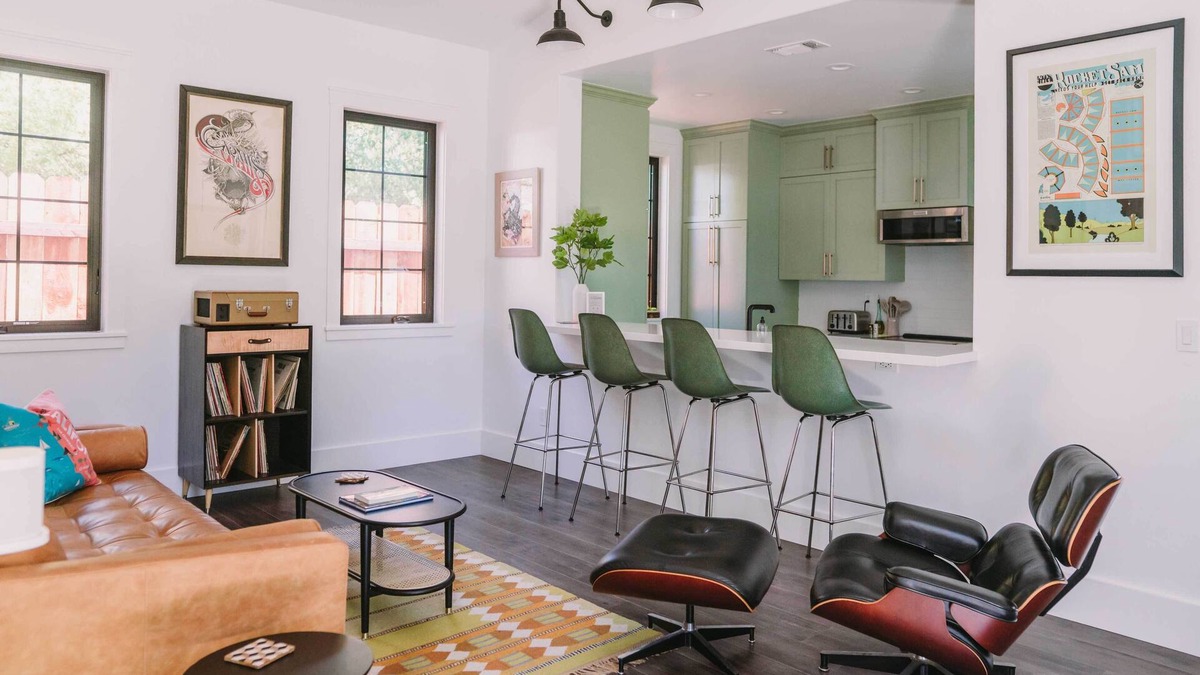East Sacramento House | Sacramento Guest House w/Patio ~ 5 Mi to Downtown