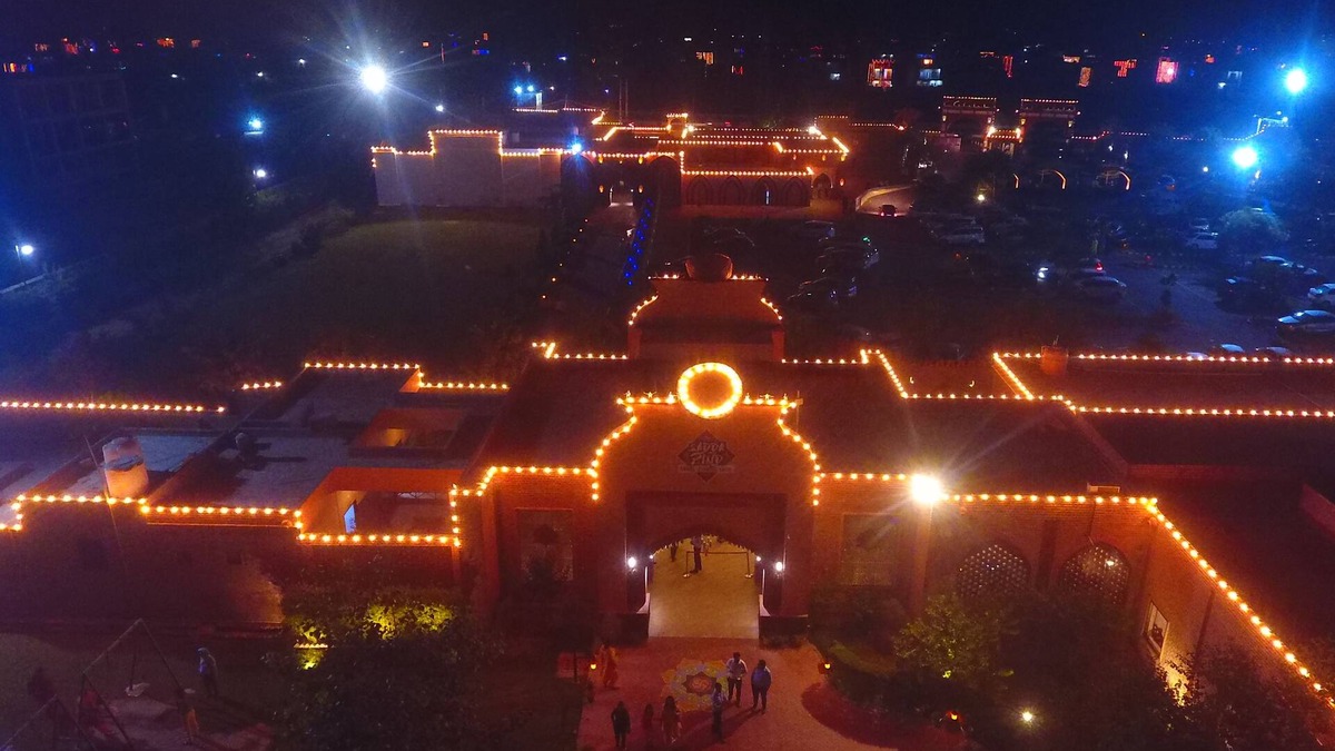 Amritsar Hotel | Sadda Pind