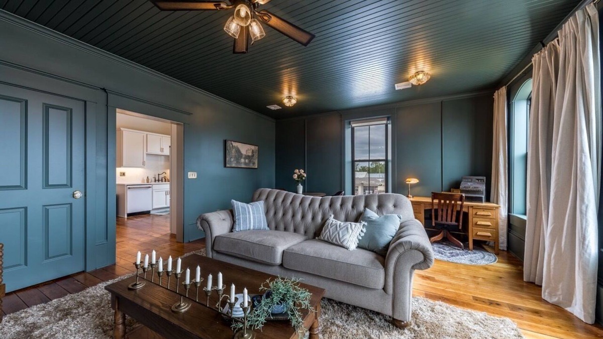 Wamego Apartment | Saddle Shop Loft on Lincoln