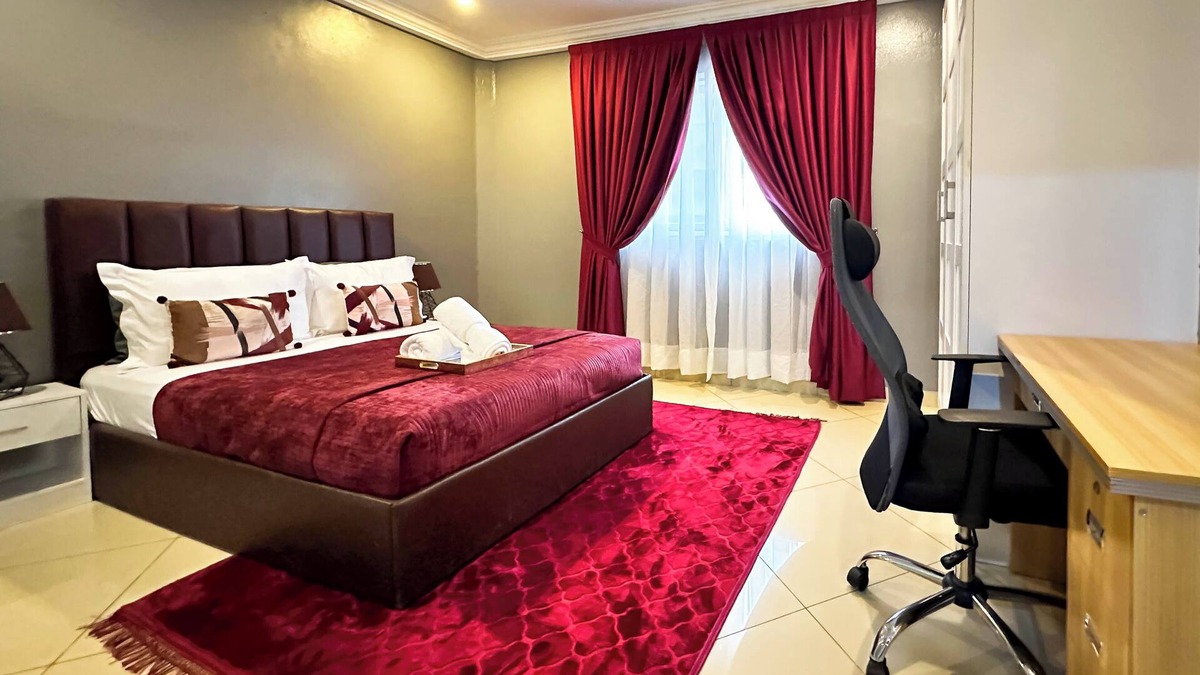 East Legon House | Safari Luxury Apartment
