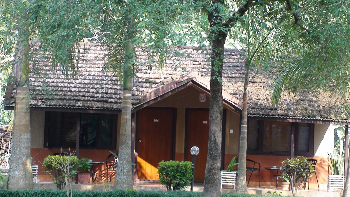Bharatpur Hotel | Safari Narayani Hotel- All Inclusive