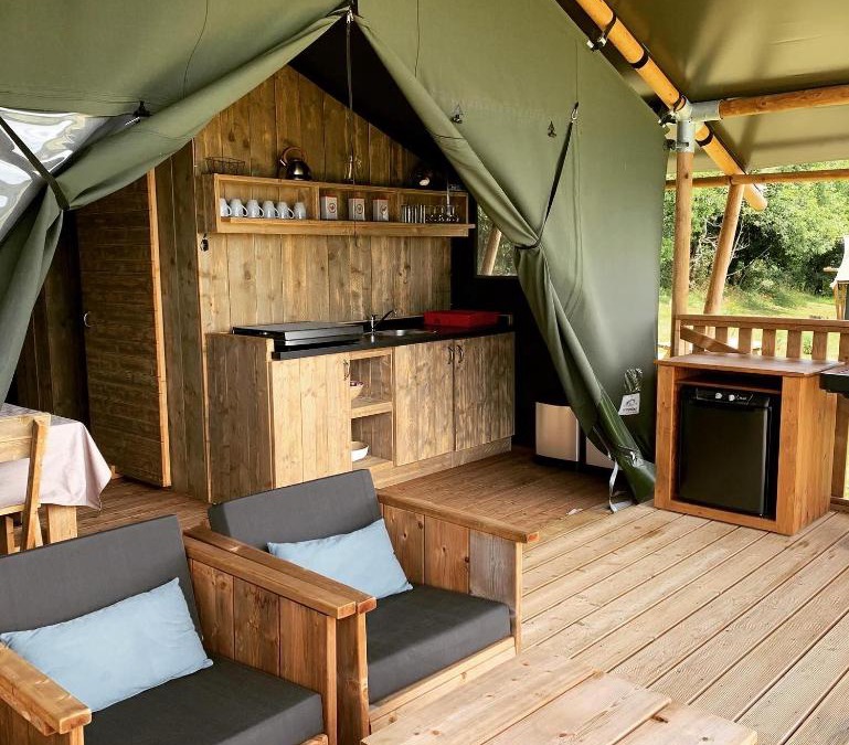 Montamel Other | Safari tent lodges with a beautiful view at Lot Sous Toile