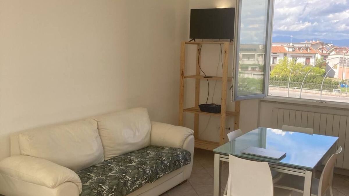 Treviglio Apartment | Safety House Apartment 20' x Leolandia and Milan (trains 30', 5 every hour).