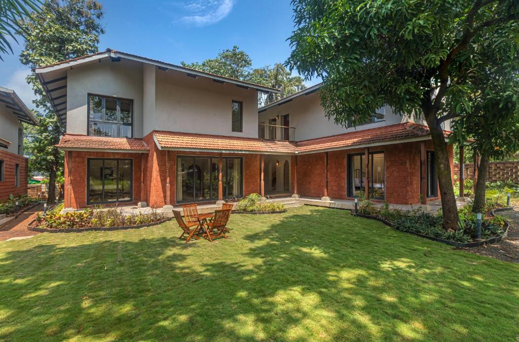 Murud-Harnai Villa | SaffronStays Amavi Beach House