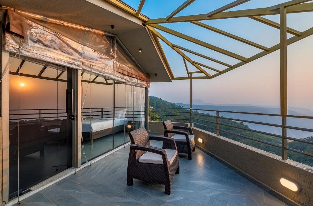 Atvan Villa | SaffronStays HeavOne Trio, Lonavala