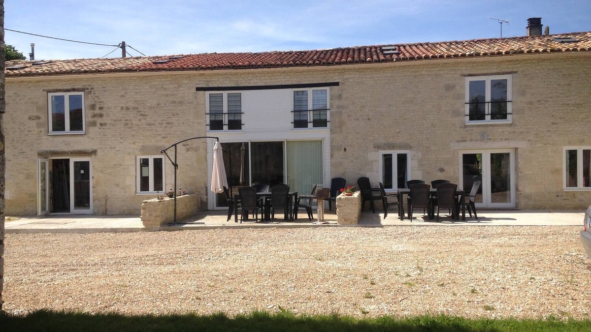 Duil-sur-le-Mignon House | Saggitarius, Les Constellations