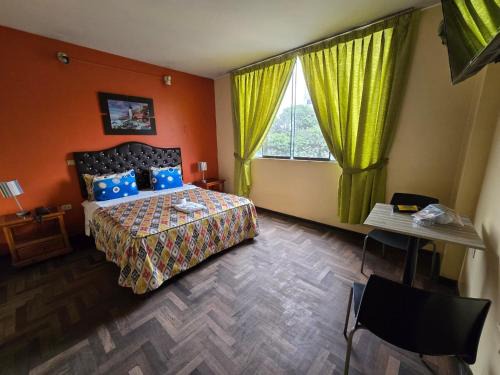 Santiago de Surco Hotel | Sahara Hotel