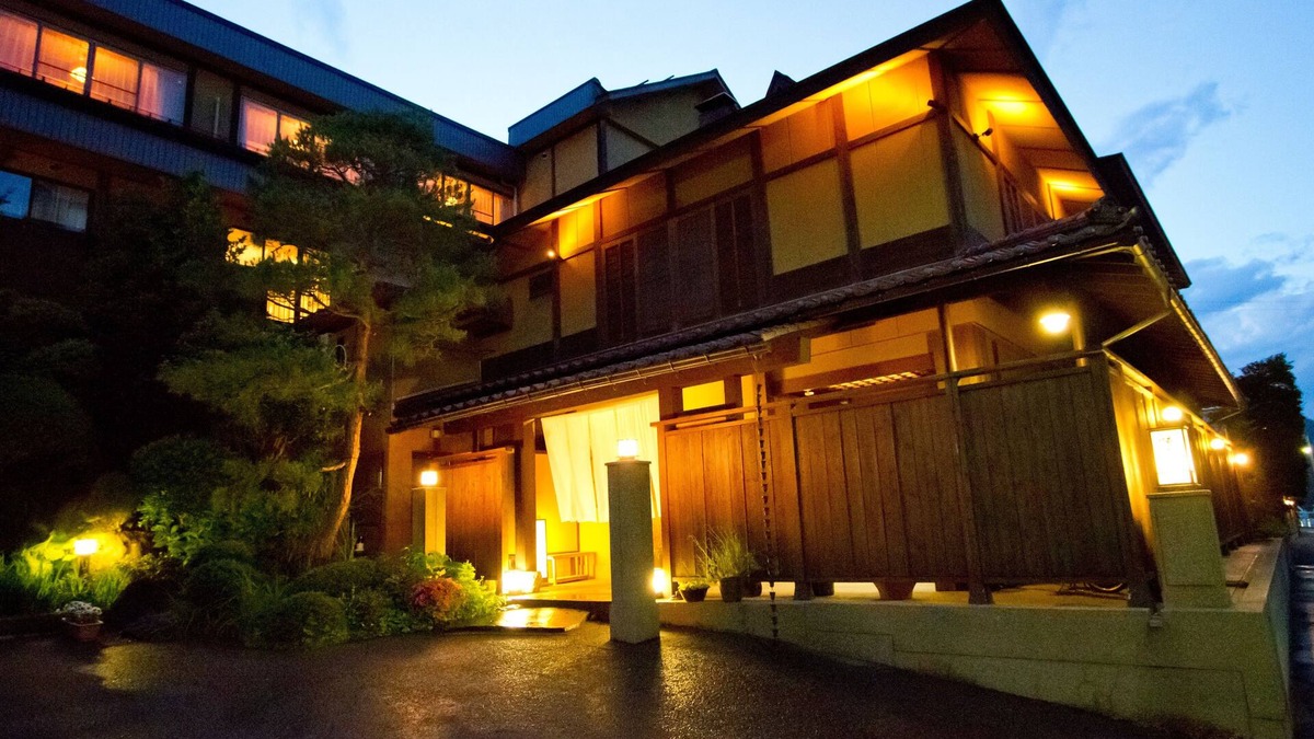 Kaminoyama House | Saikatei Jidaiya