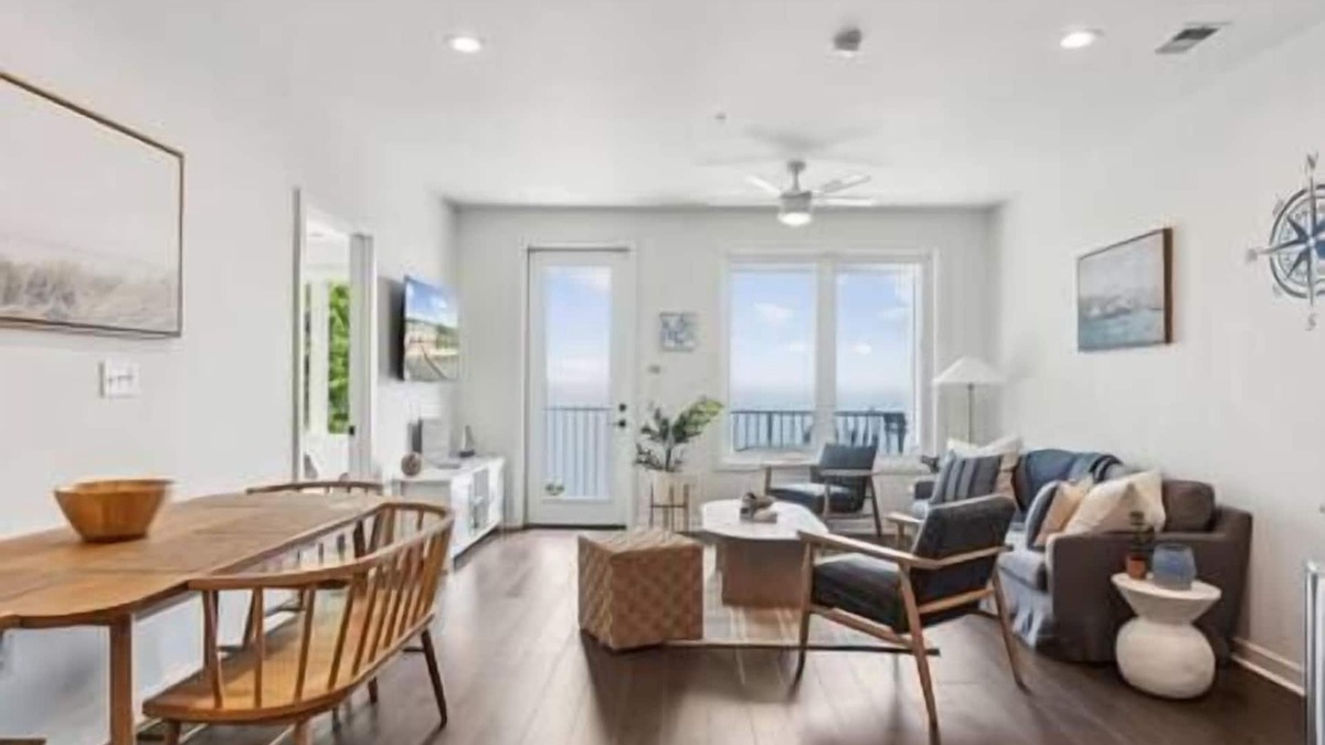 Issue Apartment | Sail Away To