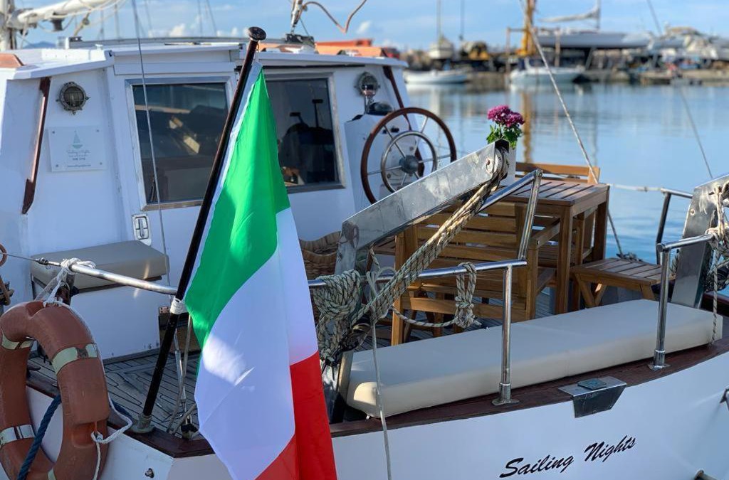 Alghero Boat Rental | Sailing Nights Boat&breakfast