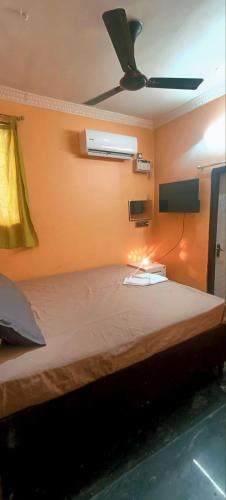 Mudaliarpet Villa | Sainathan Residency