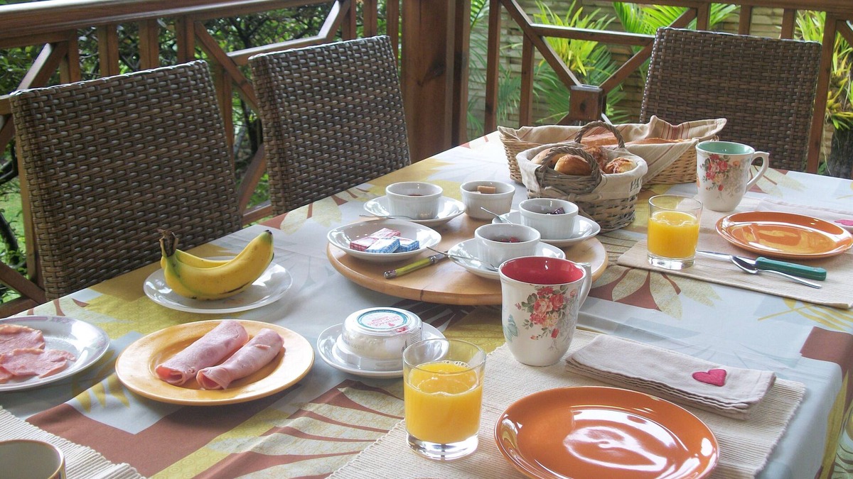Saint-Benoit House | SAINT-BENOÎT-BED AND BREAKFAST