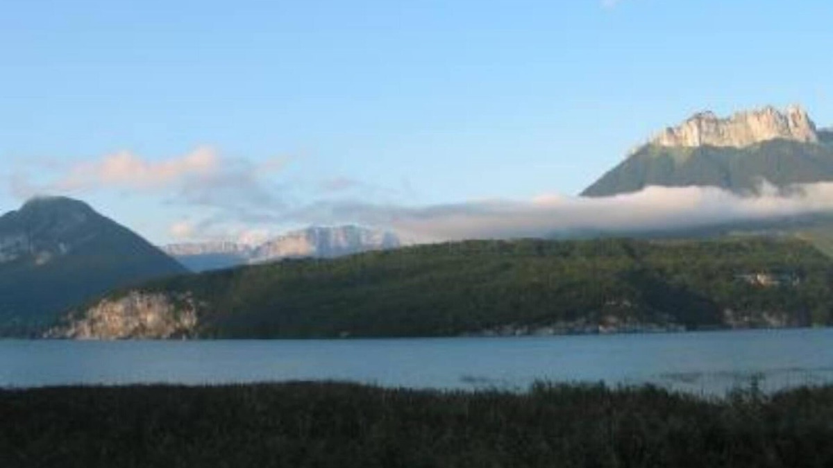 Saint-Jorioz Apartment | Saint Jorioz: houses/villas - 3 rooms - 5/8 persons