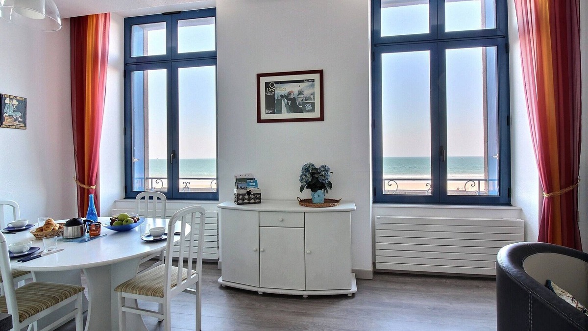 Courtoisville-Sillon-Moka Apartment | Saint Malo fully renovated flat - amazing sea view