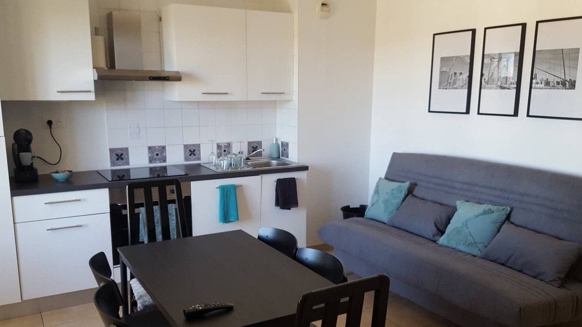 Saint-Marc-sur-Mer Apartment | Saint Marc sur mer - Tout à Pied Pour ce T3 Rénové