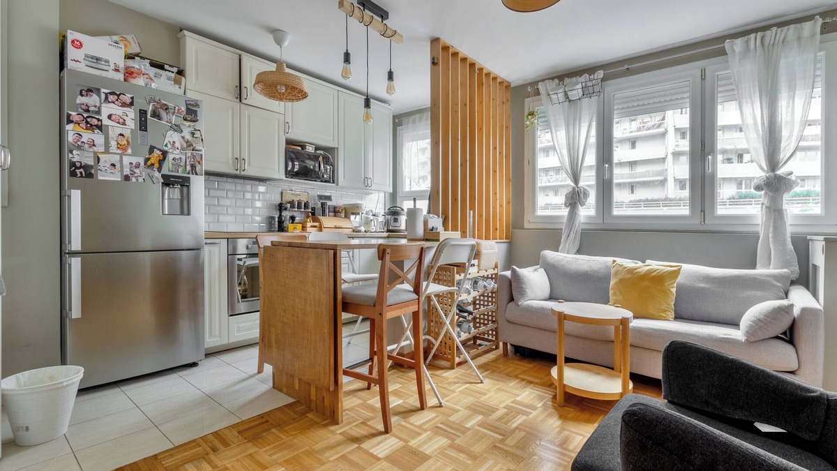 Charenton-le-Pont Apartment | Saint-Maurice | Spacious apartment near Bois de Vincennes