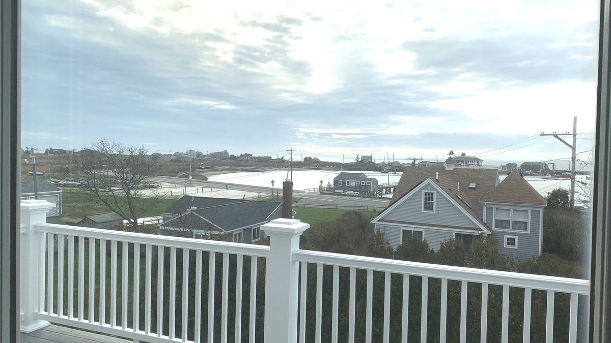 Little Compton Apartment | Sakonnet Point Harbor View Beach Access
