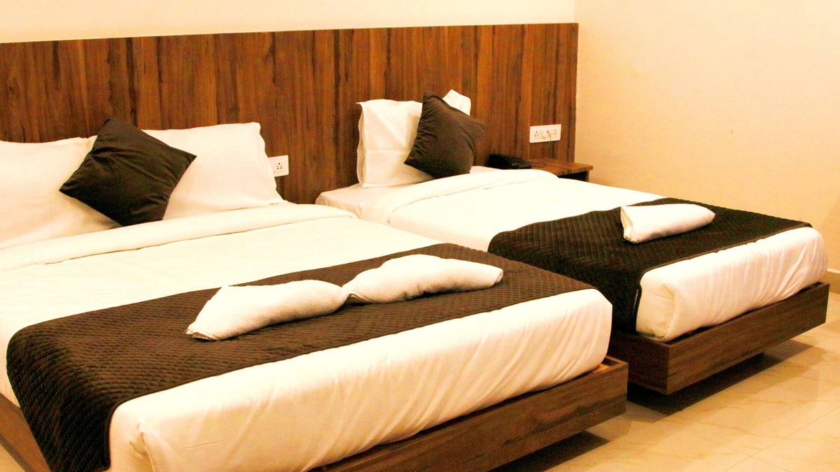 Hosur Hotel | Sakura Inn