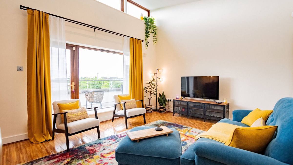 Galway City Centre Apartment | SAL10