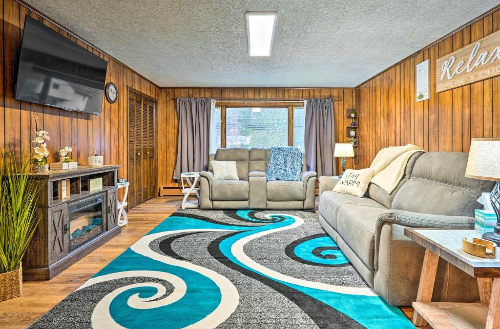 Salamanca House | Salamanca Home about 9 Mi to Holiday Valley Resort