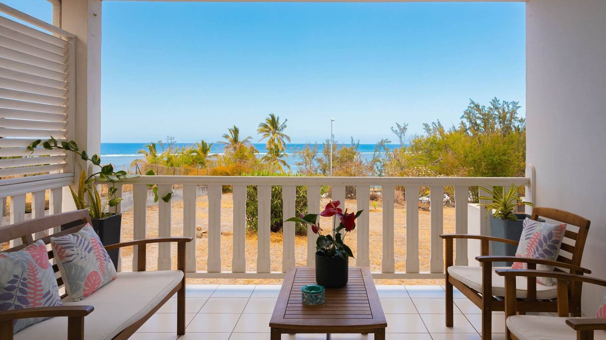 La Saline Les Bains Apartment | SALANGANE* 100m from the beach 1-bedroom apt with Ocean view terrace Reunion Island