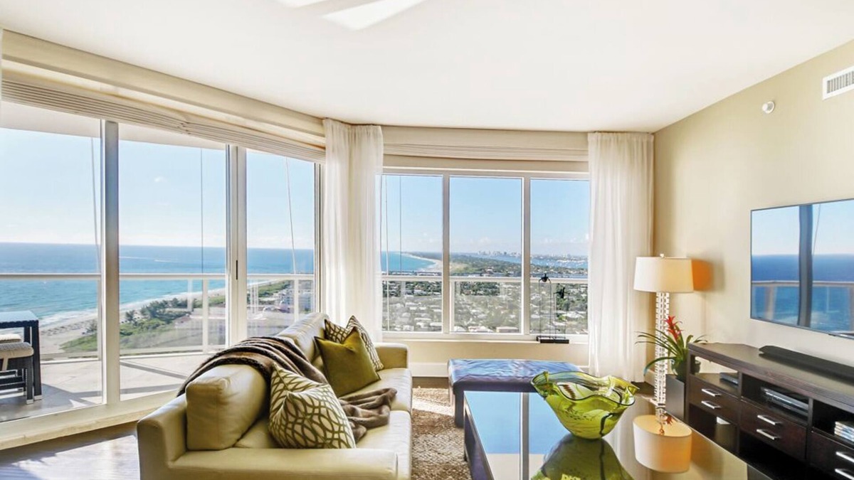 Singer Island Condo | SALE on Ritz multi million lux 24th flr -infinity pool on private beach, gym