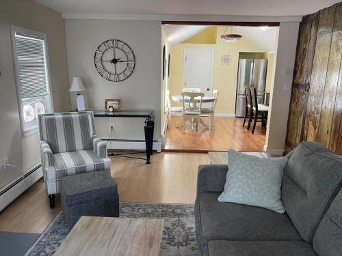Salem House | Salem's Enchanted Inn