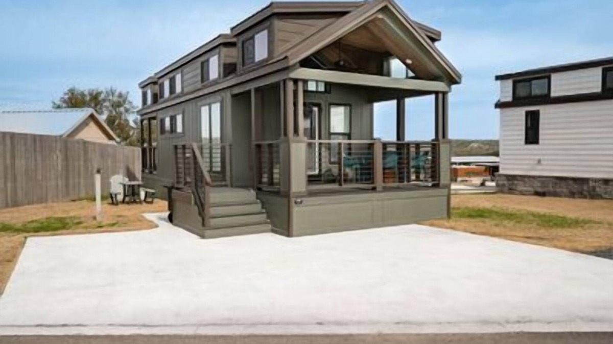 Fredericksburg Cottage | Salento Tiny Haus - 193