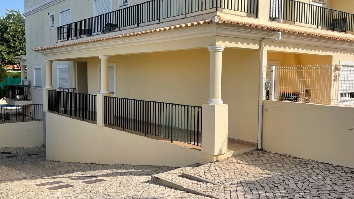 Ferreiras Apartment | ?salgados?golf?pool?wifi? Free ? 2BD