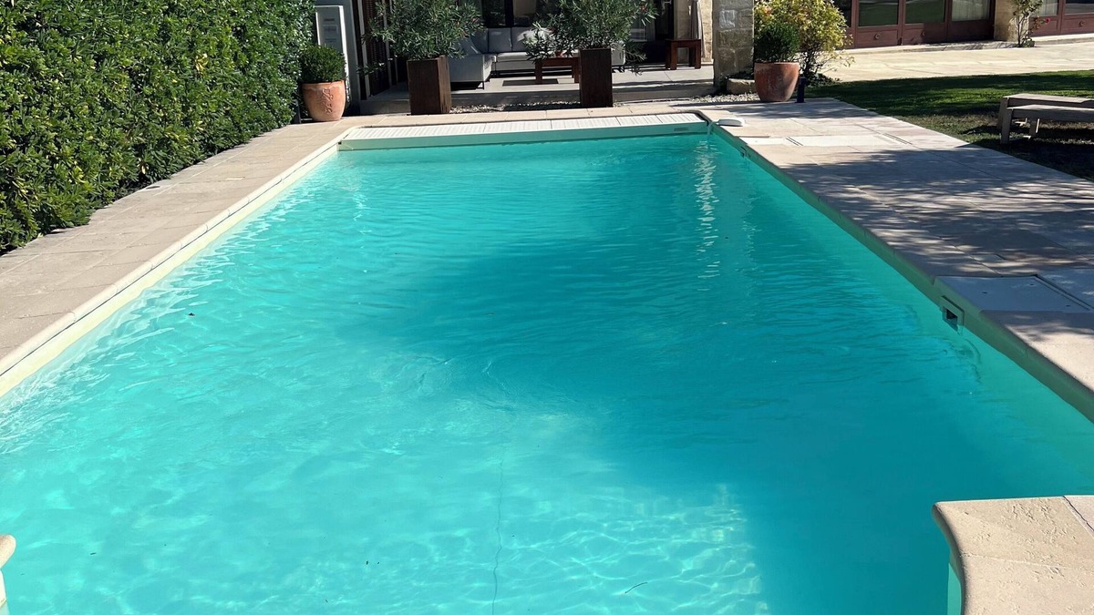 Meynes Villa | Salle de réception d'exception avec jardin et piscine près d'Avignon