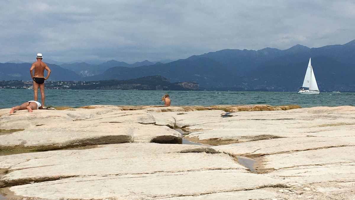 San Benedetto di Lugana Apartment | Sally's home in the natural paradise of Punta Grò