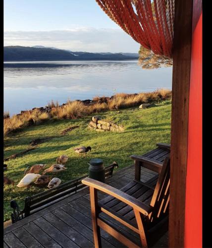 Strahan Apartment | Salt Box Hideaway