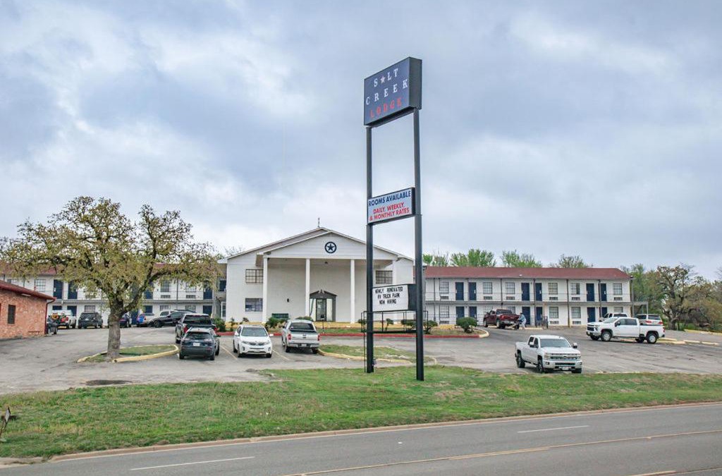 Graham Hotel | Salt Creek Lodge
