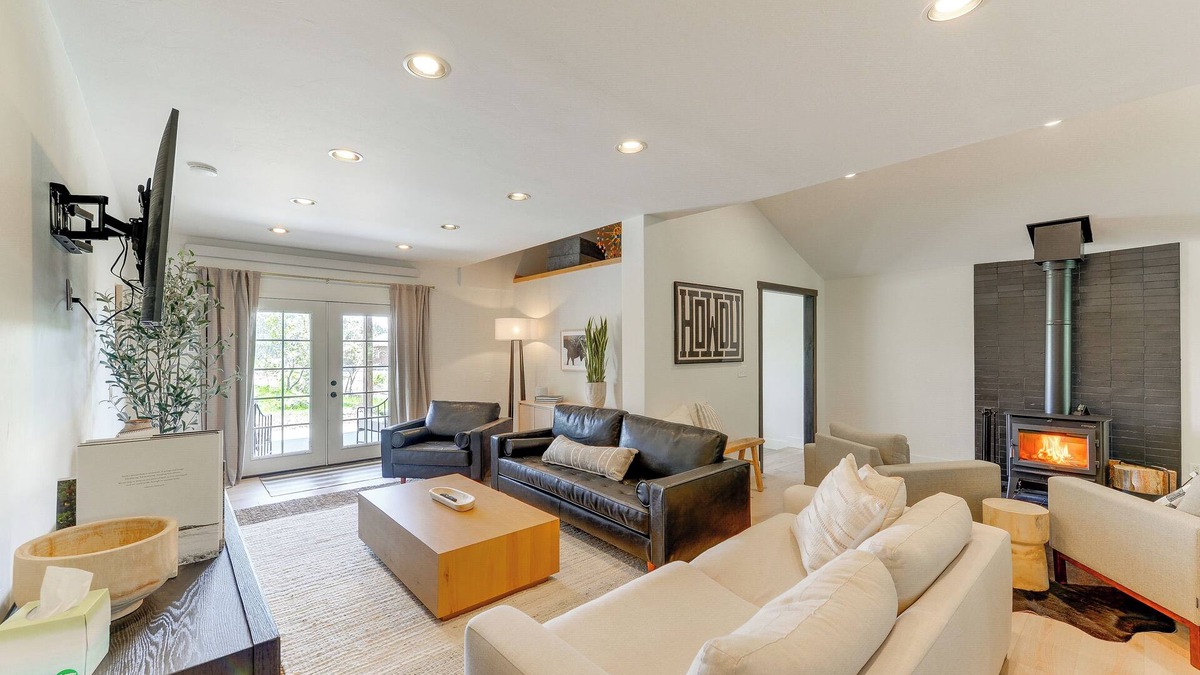 Thayne Cabin | Salt River Access: Mtn-View Star Valley Cabin!