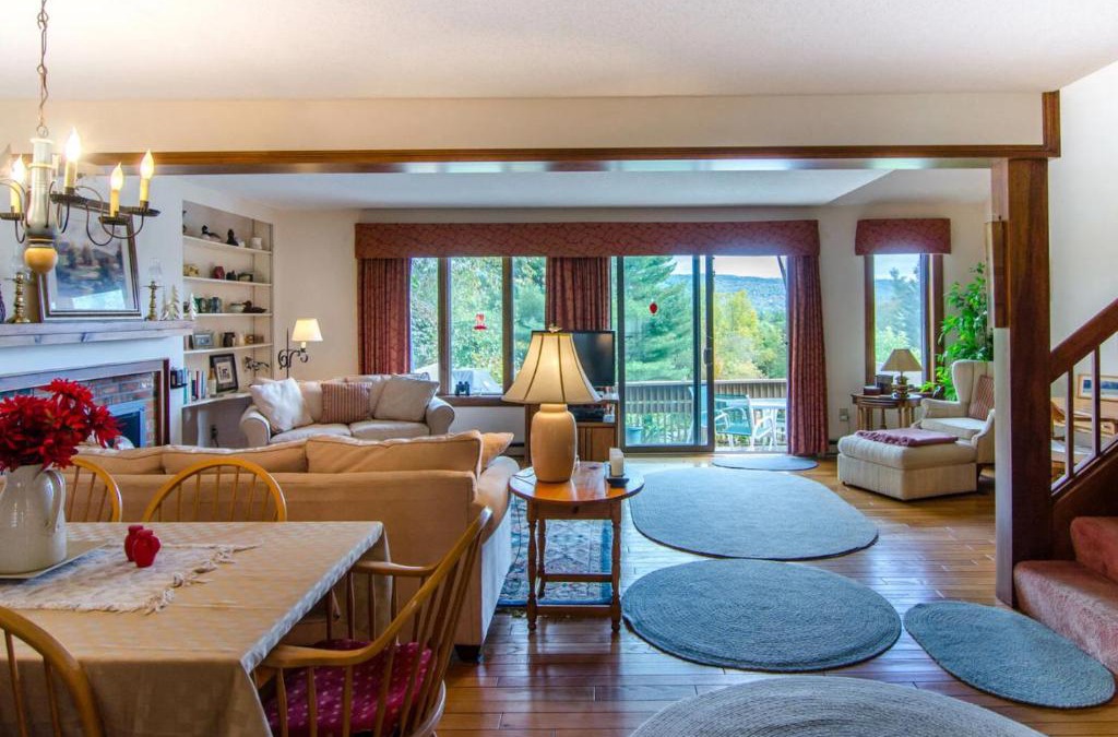 Quechee House | Saltbox 12B