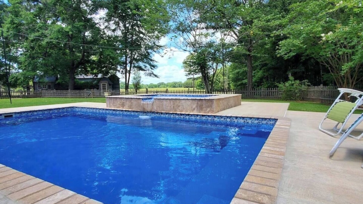 Columbus House | Saltwater Pool Oasis | Near Starkville & Columbus | Peaceful