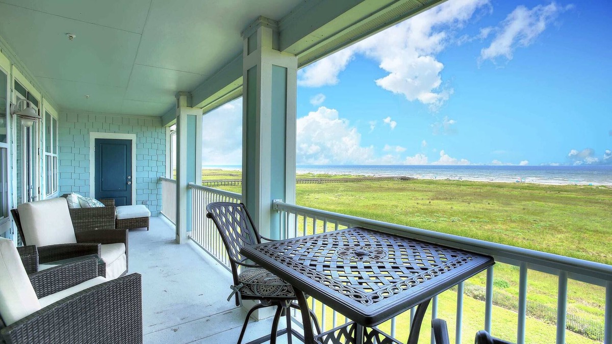 Red Fish Cove Condo | Salty Air Retreat - Fabulous Beach Views - Brand New Elevator