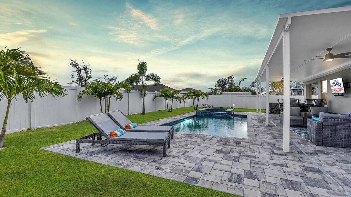 Mariner House | Salty Hippie - SW Cape Coral! Northern Exposure Pool and Pet Friendly