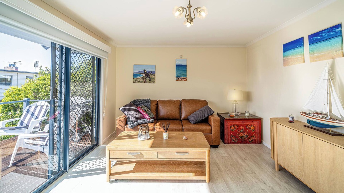 Bicheno Apartment | Salty Kisses ~ A Comfortable Escape