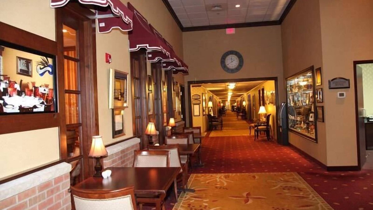 Williamsville Hotel | Salvatores Grand Hotel