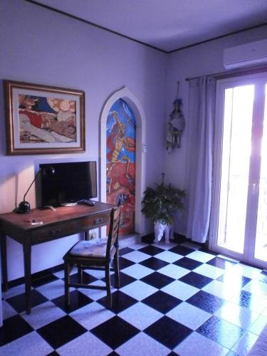 Giardini Naxos Bed & Breakfast | Salvone's house B&B