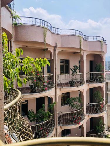 Bole House | Samantha Guesthouse