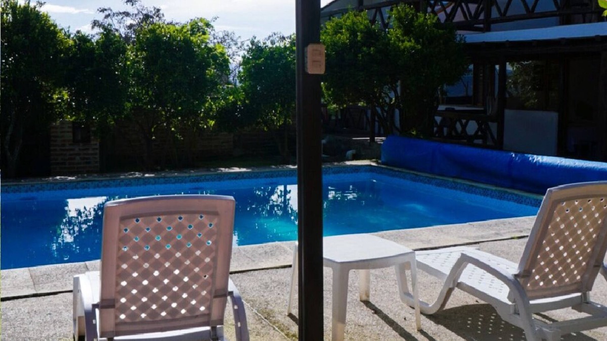 Yaruqui Hotel | Samariwasi airport hotel