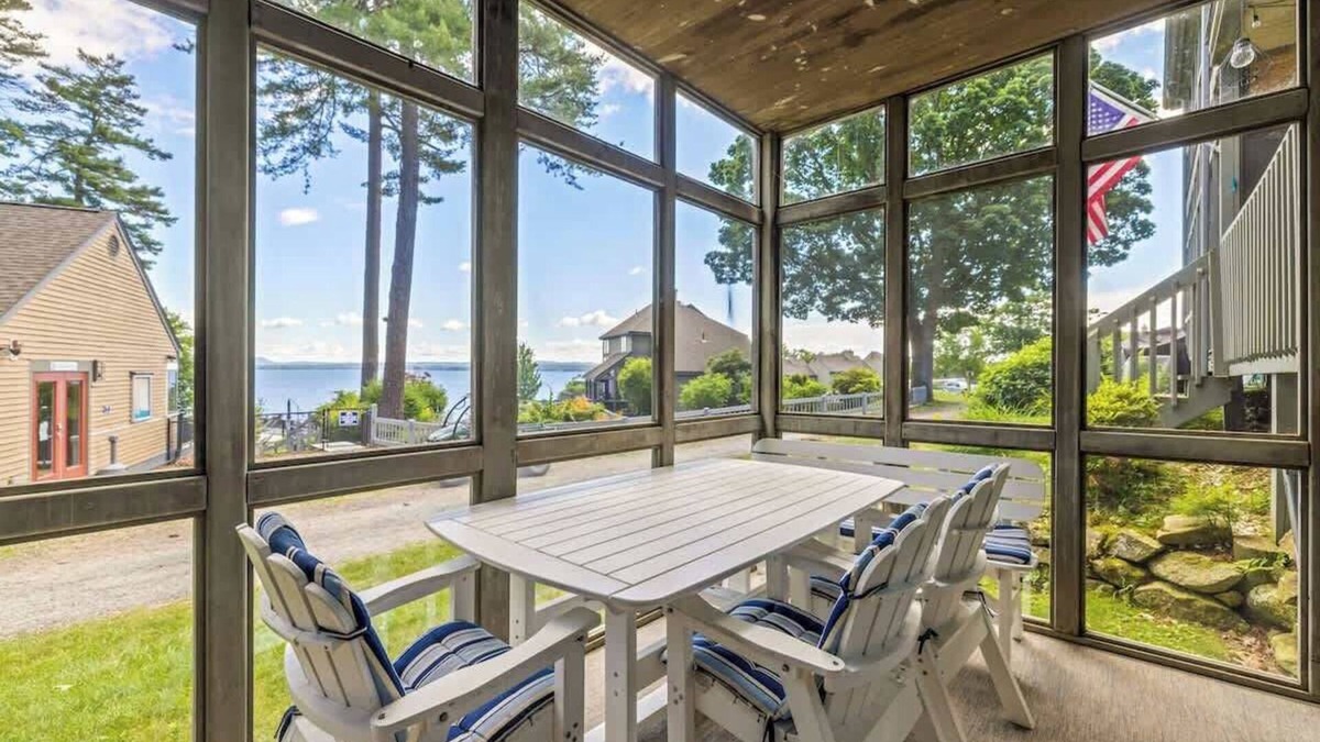 Gilford Condo | Samoset Lakeview Gem - Vibrant Condo Escape!